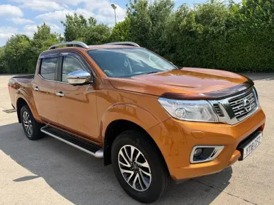 Used Nissan Navara S 190 HP (139 kW) 2018 Yellow Pickup