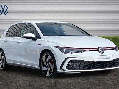 Second-hand VW Golf VIII 245 CP (180 kW) 2021