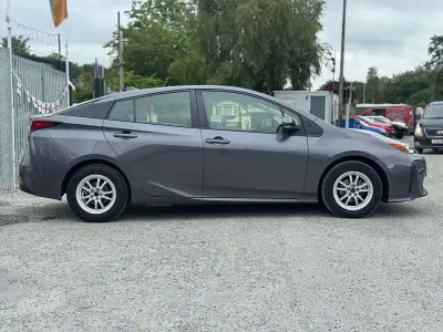 Used Toyota Prius Active 122 HP (89 kW) 2021 Grey Hatchback