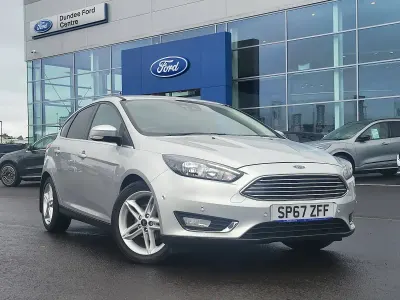 Used Ford Focus Titanium 125 HP (91 kW) 2017 Silver Hatchback