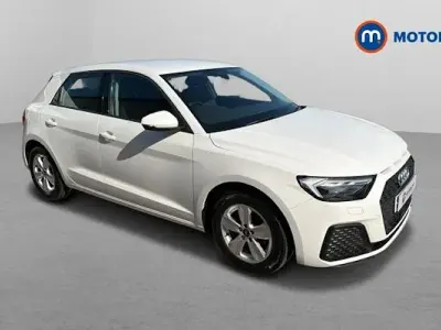 Used Audi A1 Sportback 95 HP (69 kW) 2023 White Hatchback