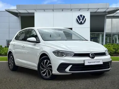 Used VW Polo Life 95 HP (69 kW) 2024 White Hatchback