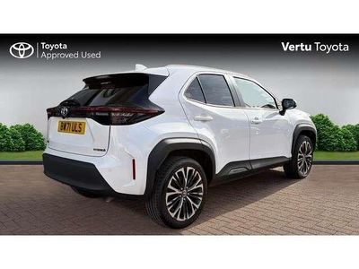 Used Toyota Yaris Cross 113 HP (83 kW) 2022 White SUV