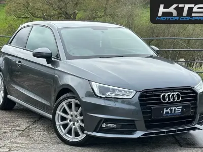 Begagnad Audi A1 S-Line 116 HK (85 kW) 2016 Grå Halvkombi