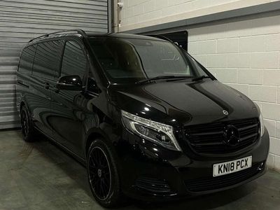 Mercedes V220