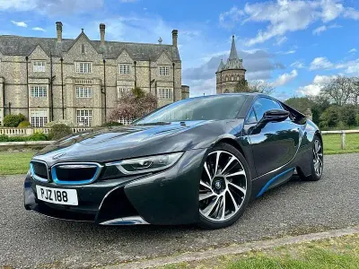 Begagnad BMW i8