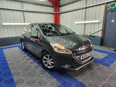Used Peugeot 208 Active 82 HP (60 kW) 2014 Grey Hatchback