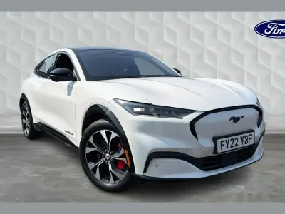 Used Ford Mustang Mach-E Extended Range 253 kW (345 HP) 2022 White SUV