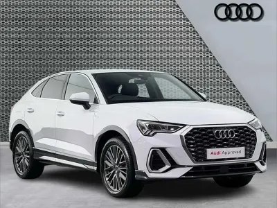Used Audi Q3 S-Line 150 HP (110 kW) 2024 White SUV