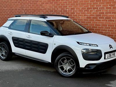 White Used 2016 Citroën C4 Cactus Feel Hatchback | £6,250 (Fair price)