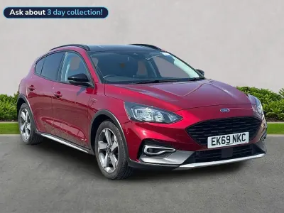 Used Ford Focus Active 125 HP (91 kW) 2020 Red Hatchback