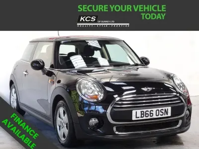 Używany Mini ONE Hatch 102 KM (75 kW) 2016 Czarny Hatchback