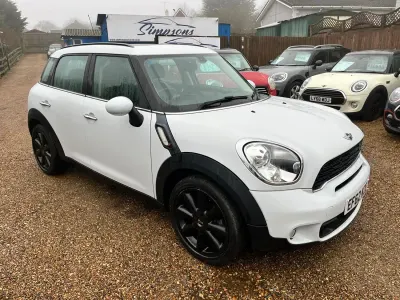 Begagnad Mini Cooper S 2012 Vit Halvkombi