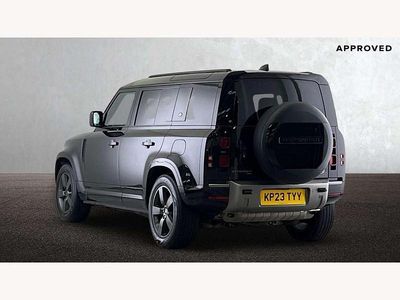 Used Land Rover Defender SE Dynamic 404 HP (297 kW) 2023 Black SUV