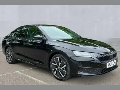 Used Skoda Octavia SportLine 147 HP (108 kW) 2026 Black Hatchback