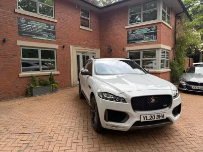 Used Jaguar F-Pace S 300 HP (220 kW) 2020 White SUV