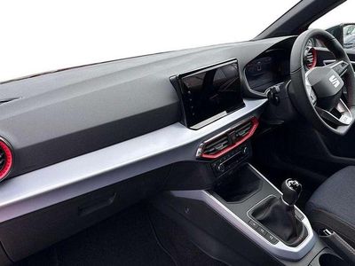 Used Seat Arona FR 113 HP (83 kW) 2025 Red SUV
