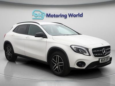 Mercedes GLA180