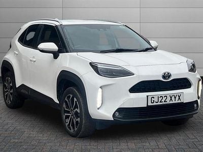 Used Toyota Yaris Cross Design 116 HP (85 kW) 2022 White SUV