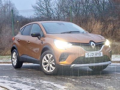 Used Renault Captur Iconic 140 HP (102 kW) 2021 Orange SUV