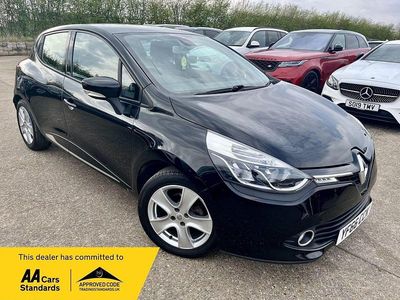 Used Renault Clio IV Dynamique 90 HP (66 kW) 2016 Black Hatchback