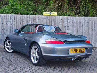 Usado Porsche 986 Boxster 260 HP (191 kW) 2004 Cinzento Cabrios