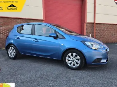 Used Vauxhall Corsa Design Edition 75 HP (55 kW) 2018 Blue Hatchback