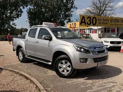 Used Isuzu D-Max 136 HP (100 kW) 2012 Silver Pickup