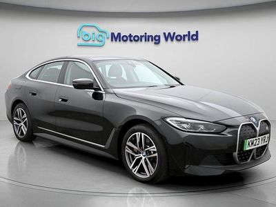 Usado BMW i4 Sport Line 250 kW (340 CV) 2023 Negro Berlina
