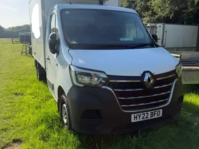 Usado Renault Master 145 CV (106 kW) 2022 Blanco Monovolumen