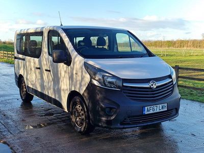 Used Vauxhall Vivaro 125 HP (91 kW) 2017 White