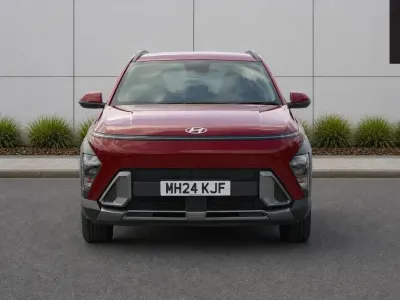 Used Hyundai Kona Advanced 139 HP (102 kW) 2024 Red SUV