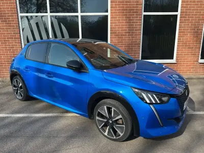 Second-hand Peugeot e-208 GTi 100 kW (136 CP) 2020 Albastru Hatchback