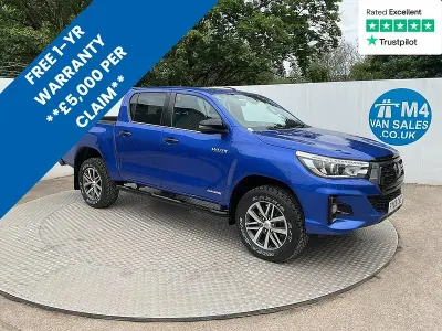 Used Toyota HiLux 150 HP (110 kW) 2019 Blue Pickup