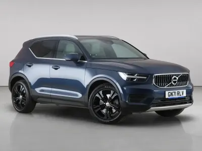 Used Volvo XC40 Inscription 262 HP (192 kW) 2021 Blue SUV