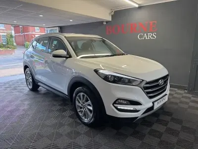Used Hyundai Tucson SE 116 HP (85 kW) 2016 White SUV