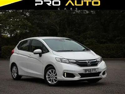 Used Honda Jazz SE 102 HP (75 kW) 2018 White Hatchback