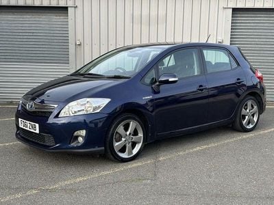 Toyota Auris Hybrid