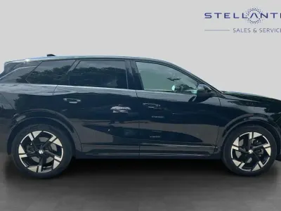 Used Vauxhall Grandland Ultimate 154 kW (210 HP) 2025 Black SUV