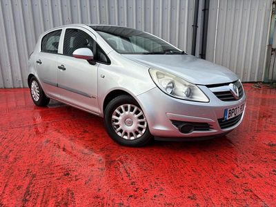 Used Vauxhall Corsa 79 HP (58 kW) 2007 Silver Hatchback