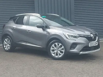 Begagnad Renault Captur Iconic 130 HK (95 kW) 2020 Grå SUV