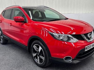 Red Used 2017 Nissan Qashqai N-Vision SUV | £8,490 (Good price)