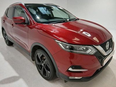Used Nissan Qashqai S 115 HP (84 kW) 2018 Red SUV