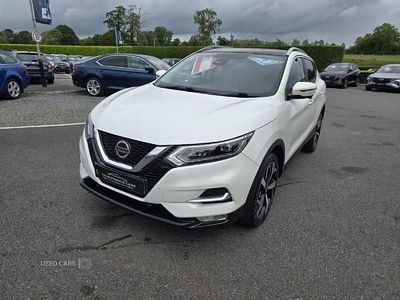 White Used 2020 Nissan Qashqai Tekna SUV | £15,750 (Expensive)