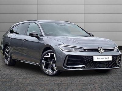 Used VW Passat R-line 204 HP (150 kW) 2025 Grey Estate