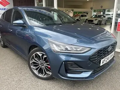 Used Ford Focus ST-Line X 155 HP (114 kW) 2024 Blue Hatchback