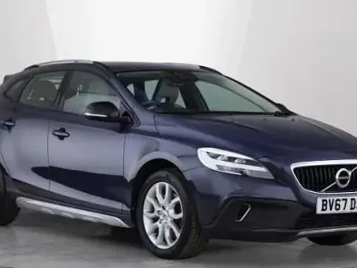 Gebraucht Volvo V40 Pro 150 PS (110 kW) 2018 Kleinwagen