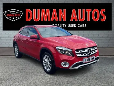 Used Mercedes GLA200 SE 156 HP (114 kW) 2019 Red SUV