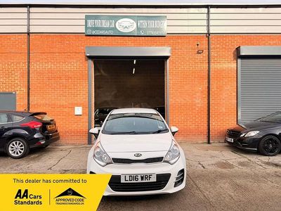 White Used 2016 Kia Rio Hatchback | £4,799 (Fair price)