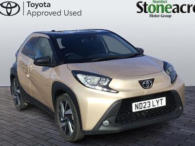 Used Toyota Aygo X 72 HP (52 kW) 2023 Beige SUV